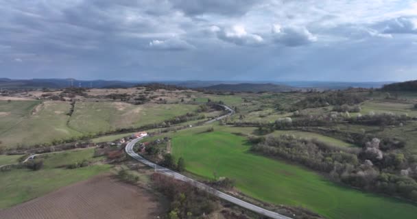Veduta Aerea Della Strada Montagna Dei Bellissimi Paesaggi Autunnali Riprese — Video Stock