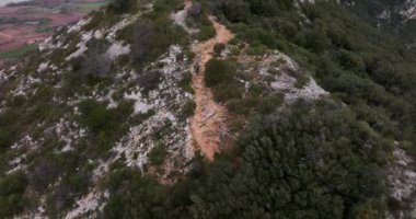 cirque de The Cirque de Moureze is located in the commune of Moureze in the department of Herault. It is close to the Lac du Salagou and the village of Villeneuvette. High quality 4k footage