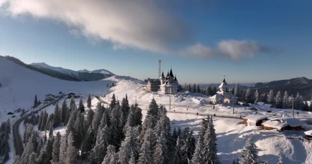 Monastery Pirslop Pass Maramuses Covered Snow Sunny Day High Quality — Stok video