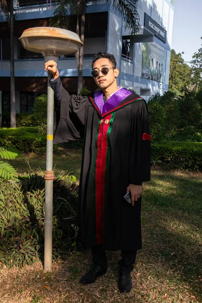 Laureato Indossava Abito Università Thailandia Laurea — Foto Stock