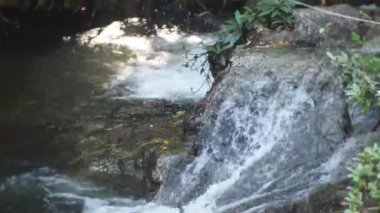 Kamphaeng, Tayland 'da bir nehir ve taş.