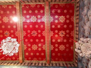 Tayland desenli duvar ve tavan