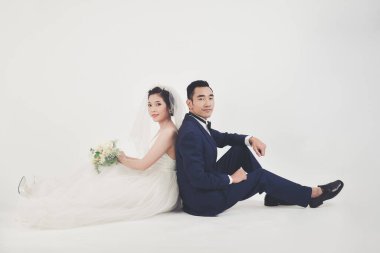 Damadın ve gelinin düğün öncesi fotoğrafları.