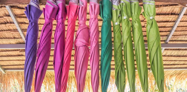 Ombrelli Colorati Appesi Linea — Foto Stock