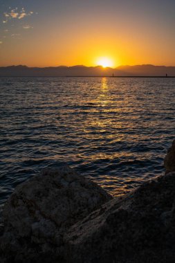 Deniz üzerinde gün batımı, Sardunya