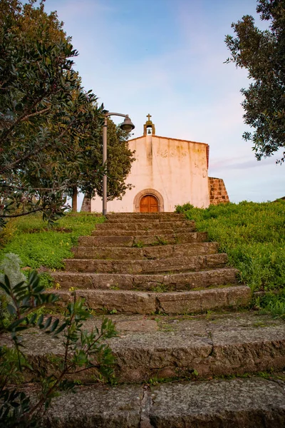 Küçük Köy Kilisesi Sardunya — Stok fotoğraf