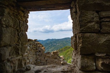 Villaggio abbandonato, citt metropolitana di Bologna, Emilia Romagna