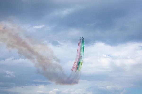 Esibizione Delle Frecce Tricolore Festivit San Nicola Bari Citt Bari — Stockfoto