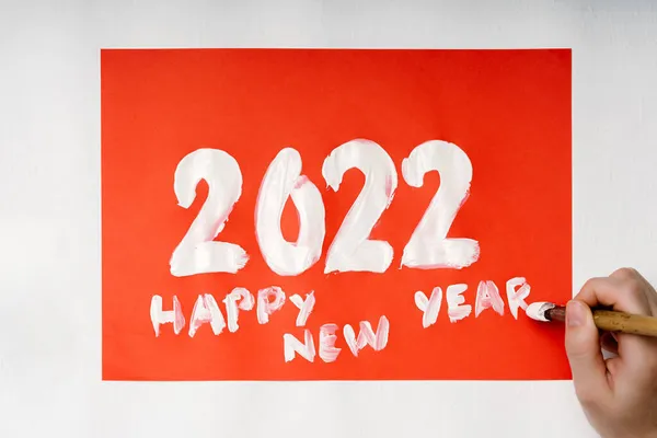 2022 ve mutlu yıllar kırmızı zemin