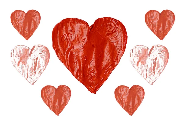 Sevgililer Günü vesilesiyle beyaz arka plana kırmızı kalp çizildi. 