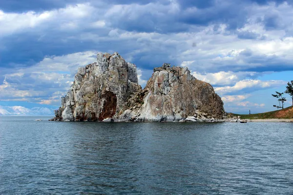 Burhan Burkhan 'daki Şamanka Kayası.