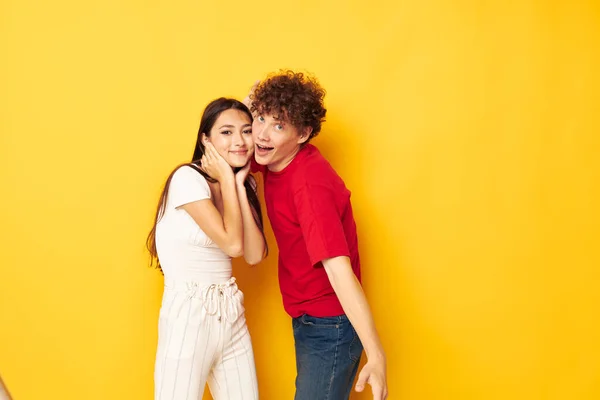 Teenagers together posing emotions close-up isolated background unaltered — Stock fotografie