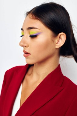 Güzel esmer çekici görünüş çekici kozmetik moda stüdyo modeli değişmemiş.