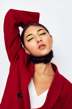 Güzel esmer çekici görünüş çekici kozmetik moda stüdyo modeli değişmemiş.