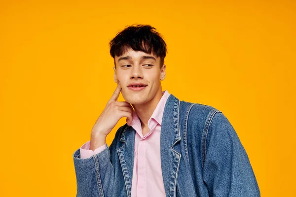 Man in denim jacket in pink shirt self-confidence isolated background — Fotografia de Stock