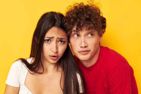 Portret van een man en een vrouw samen poseren emoties close-up Lifestyle ongewijzigd — Stockfoto