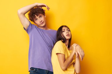 Gençler Dostluk Stüdyosu pozu veriyor Hayat tarzında değişiklik yok