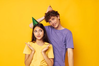 Erkek ve kız renkli tişörtler Yeni eğlenceli şapkalar