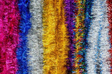 Mutlu noeller, şirin şenlik dekorasyonu yakın çekim, yeni yıl için güzel oyuncaklar. Noel pazarı için cam Noel baloları..