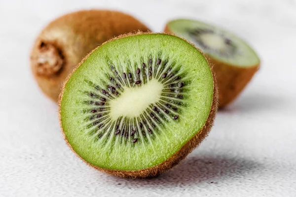 Fatias Kiwi Fundo Kiw Fresh Kiwis Chão Madeira — Fotografia de Stock