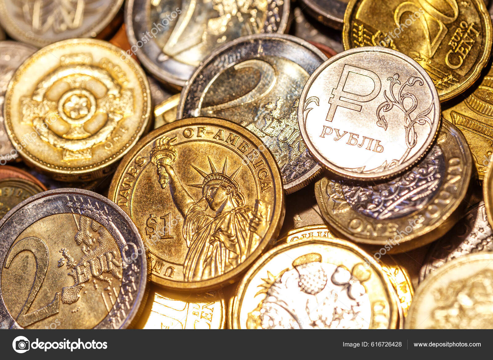 欧洲钱币的背景英国英镑硬币美国硬币硬币集团商业概念——图库图片© bukhta79 #616726428