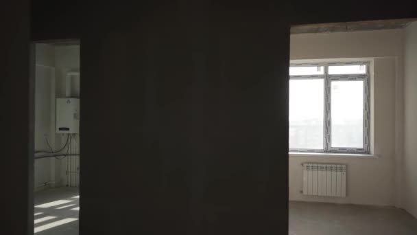 Apartment in a new building — Vídeo de Stock