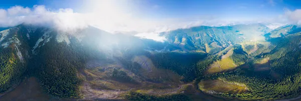 Otoño Amanecer Monte Syvuli Ucrania Mar Niebla Cierra Horizonte Nuevo — Foto de Stock