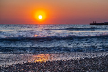 Akdeniz 'de gün batımı