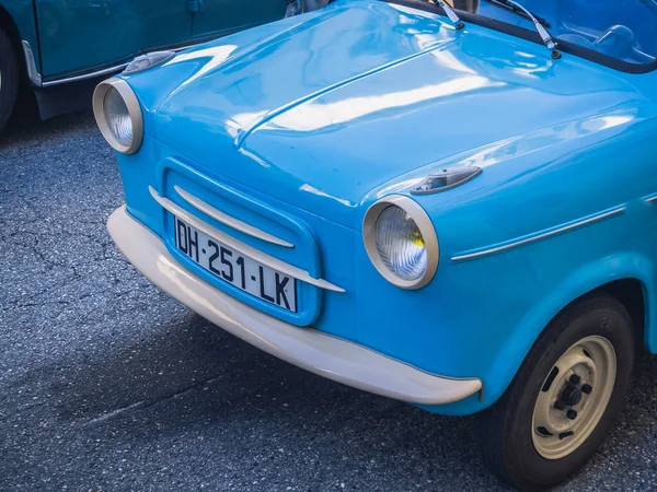 Loriol Sur Drome Francia Septiembre 2022 Blue Vespa 400 Microcoche — Foto de Stock