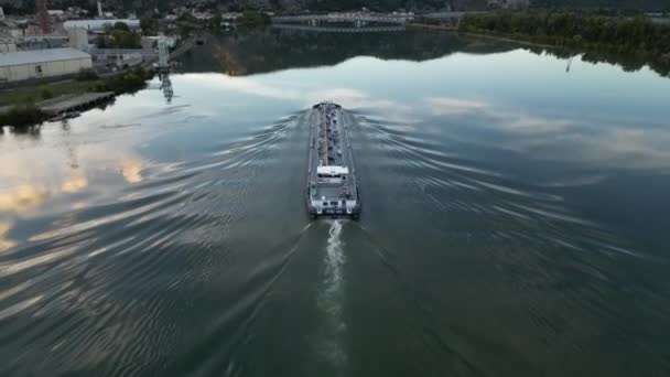 Pouzin France Octobre 2022 Cft Rhone Barge Flowing River Pouzin — Stock Video