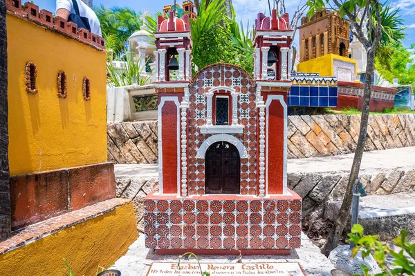 Flerfärgad Mexikansk Katolsk Kyrkogård Xcaret Ekoturism Park Berömd Ekoturism Och — Stockfoto