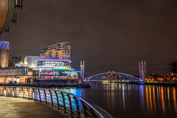 Die Lichter des Schiffskanals von Manchester. — Stockfoto