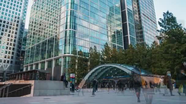 Timelapse utsikt över Canary Wharf distriktet i London. — Stockvideo