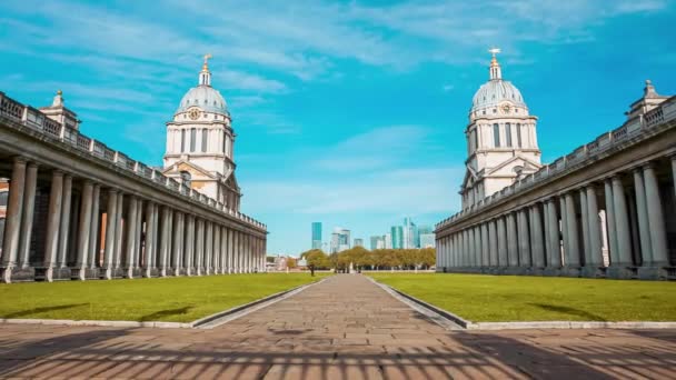 Timelapse vista de la famosa Universidad de Greenwich y parque en el corazón de Londres — Vídeos de Stock