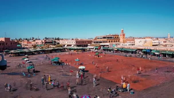 Timelapse vista de la plaza Jemaa el-Fnaa en Marakech, Marruecos. — Vídeos de Stock