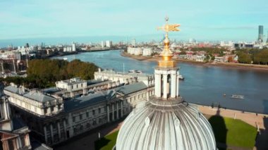 Greenwich Eski Donanma Akademisi 'nin panoramik hava görüntüsü