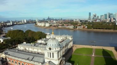 Greenwich Eski Donanma Akademisi 'nin panoramik hava görüntüsü