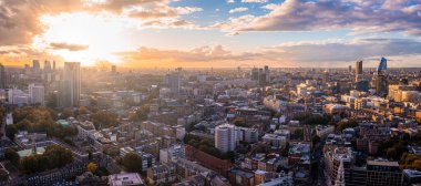 Londra 'nın finans bölgesinin hava manzarası