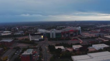 İngiltere 'deki Iconic Manchester United Stadyumu' nun hava görüntüsü.