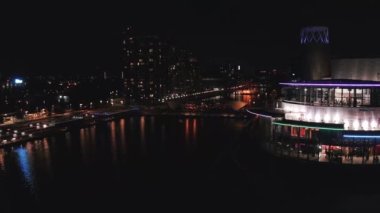 Manchester, İngiltere 'deki Media City bölgesinin hava görüntüsü.