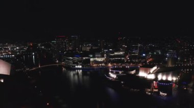 Manchester, İngiltere 'deki Media City bölgesinin hava görüntüsü.