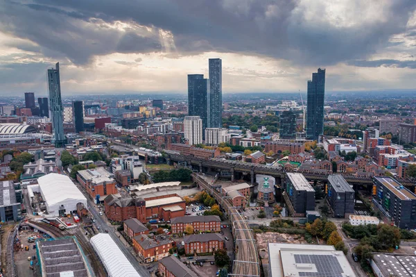 İngiltere 'deki Manchester şehrinin hava görüntüsü