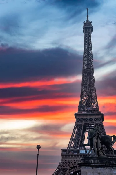 Bela Vista Famosa Torre Eiffel Paris França Durante Pôr Sol — Fotografia de Stock