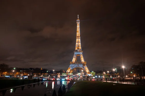 Bela Vista Famosa Torre Eiffel Paris Noite Melhores Destinos Europa — Fotografia de Stock