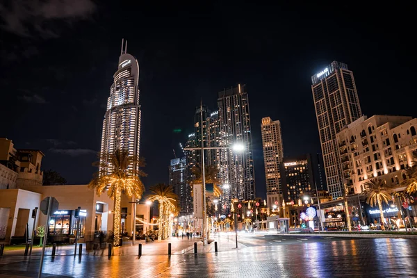 Hermosa vista al centro de Dubai skyline centro de la ciudad — Foto de Stock
