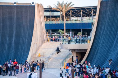 Dubai Fuarı 2020 Birçok muhteşem pavyonu olan sergi.