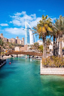 Burç al Arap lüks oteli Medinat Jumeirah, Dubai 'de görüldü.