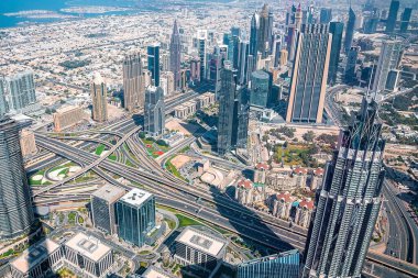 İnanılmaz Dubai gökyüzü manzarası, BAE.