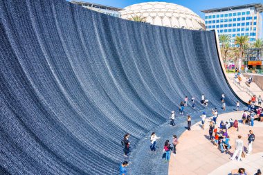 Dubai Fuarı 2020 Birçok muhteşem pavyonu olan sergi.