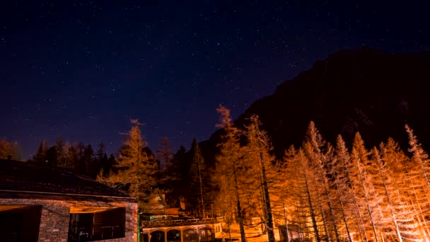 Night Sky Med Stjärnor Och Galaxy Timelapse Italienska Alperna — Stockvideo